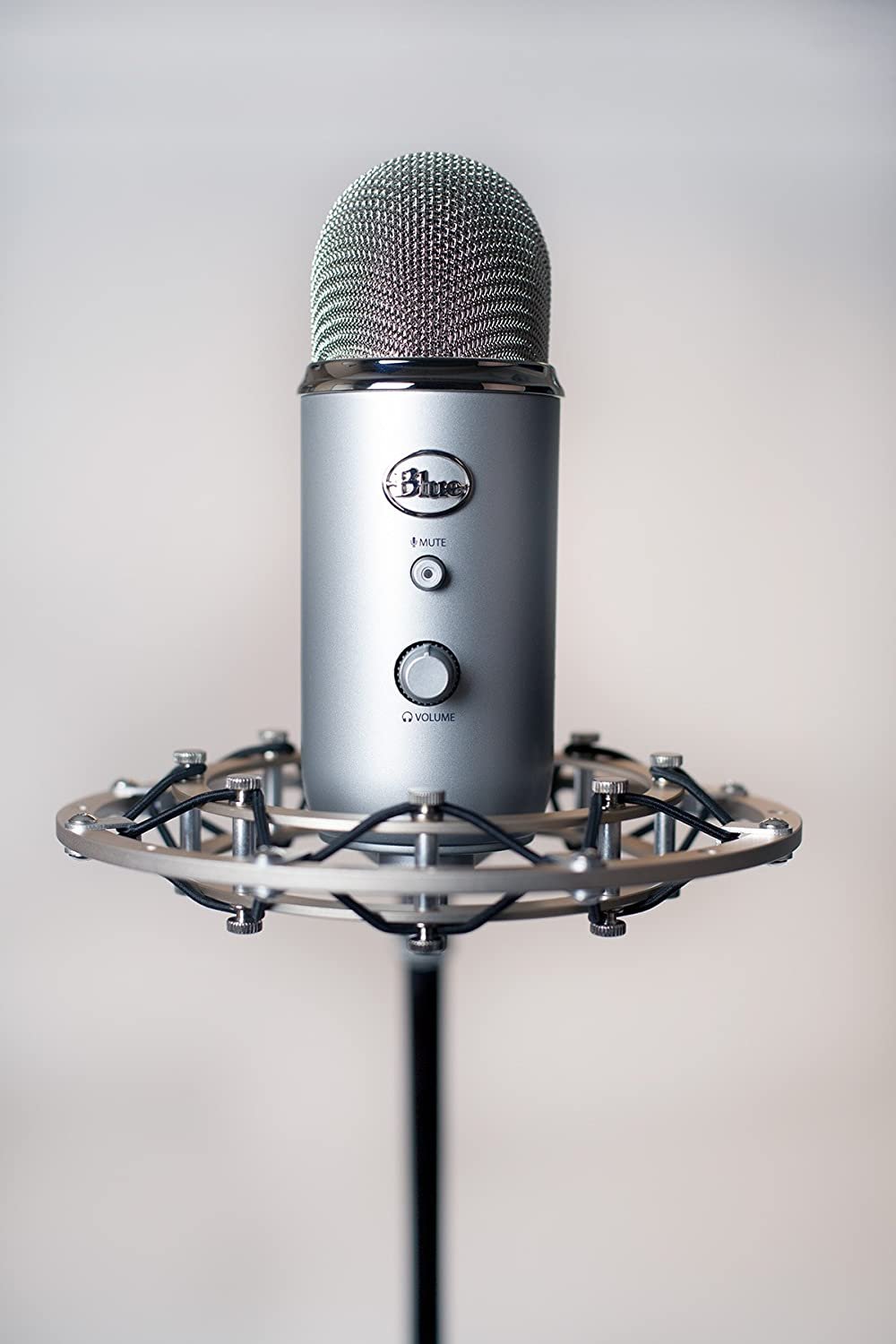 Blue Microphones Radius II Shock Mount for Yeti and Yeti Pro with Noise Isolation
