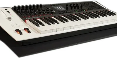 Nektar MIDI Keyboard Controller Panorama P4 49-Key with Reason Integration